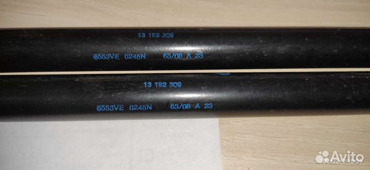 Амортизатор крышки багажника