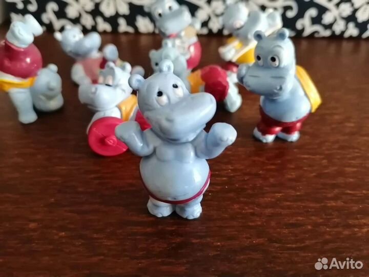 Киндер сюрприз Серия Бегемоты фитнес 1990год