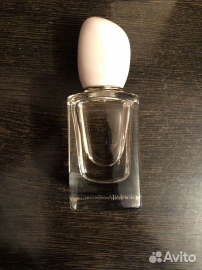 Женские духи Giorgio Armani SI