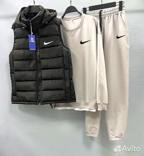 Спортивный костюм Nike новый с жилеткой