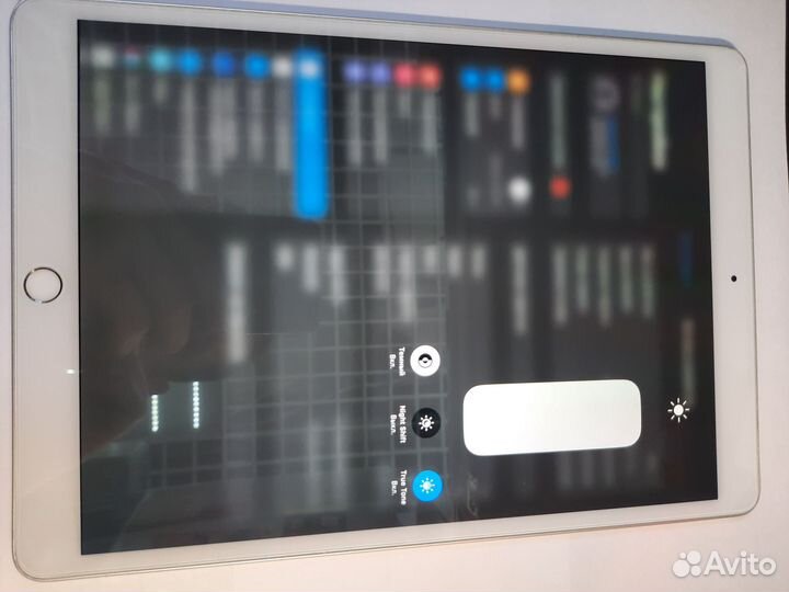 iPad air 3 64гб отличный