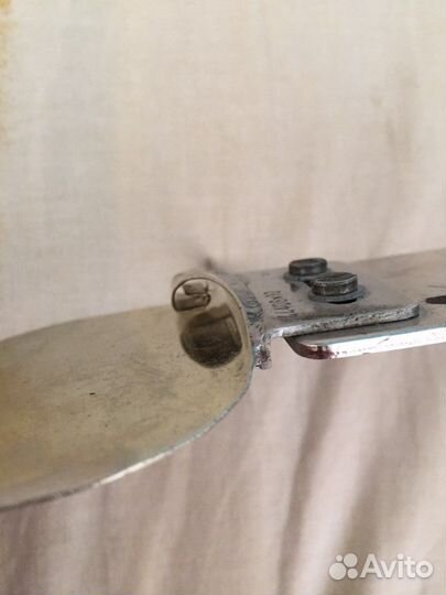 Приспособление для подгибки швейных изделий