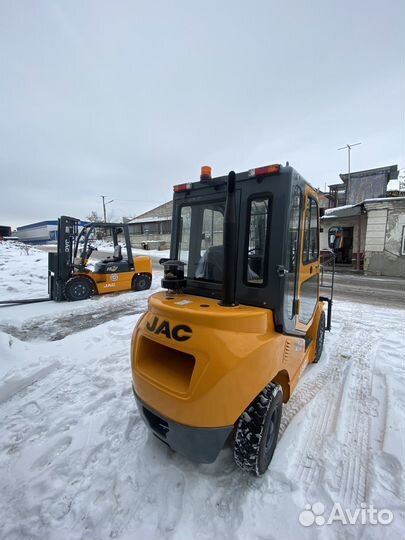 Вилочный погрузчик JAC CPCD30, 2023