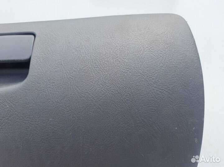 Бардачок Hyundai Accent 2