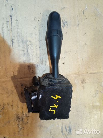 Переключатель подрулевой Suzuki SX4