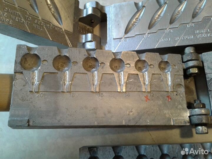 Форма для литья грузил