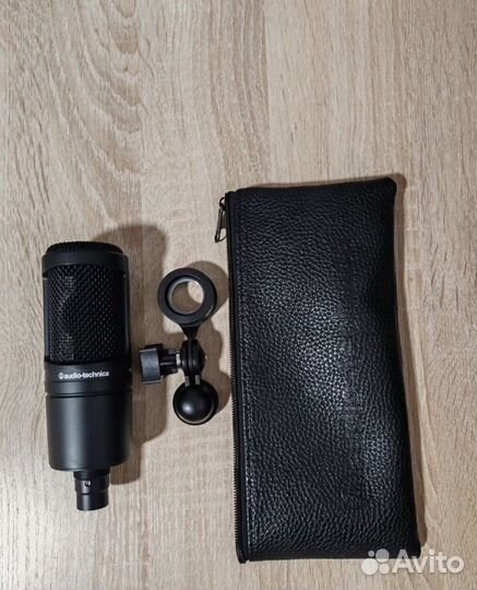 Микрофон audio technica AT 2020