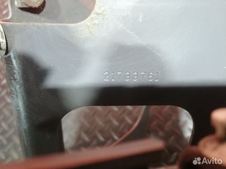 Кронштейн бака AdBlue Volvo FH