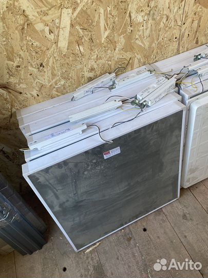 Светильник потолочный светодиодный