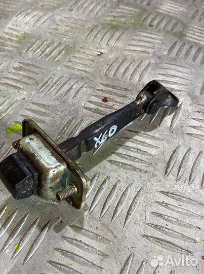 Ограничитель двери задний правый Lifan X60 LFB479Q