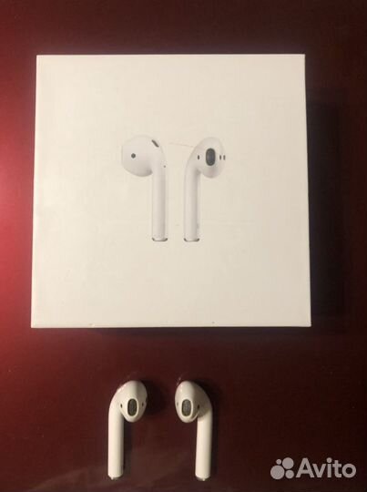 Беспроводные наушники airpods