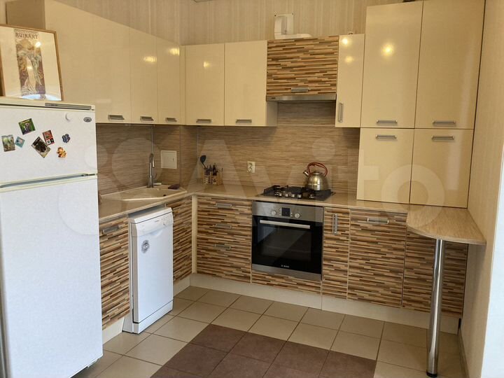 2-к. апартаменты, 64 м², 3/6 эт.