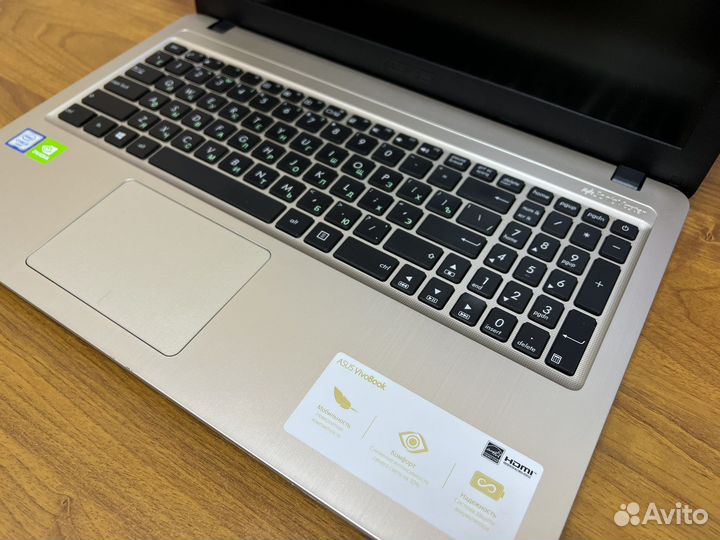 Игровой ноутбук Asus