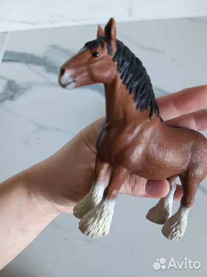 Фигурки Schleich для доставки