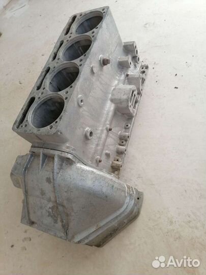 Блок цилиндров безномерной Волга Газ 21, УАЗ новый
