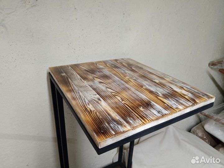 Прикроватный столик лофт