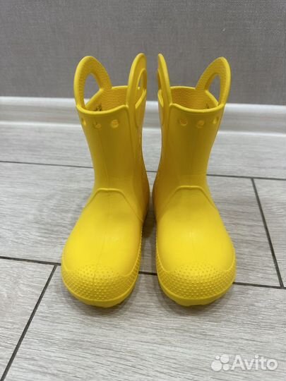 Резиновые сапоги crocs c10