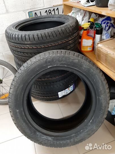 Goodyear EfficientGrip SUV 4x4 275/60 R20