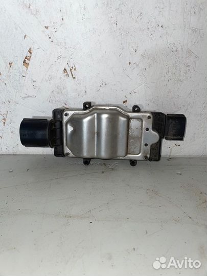 Блок управления вентилятором Ford Focus pnda 2014