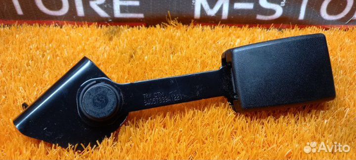 Замок ремня безопасности задний правый Bmw