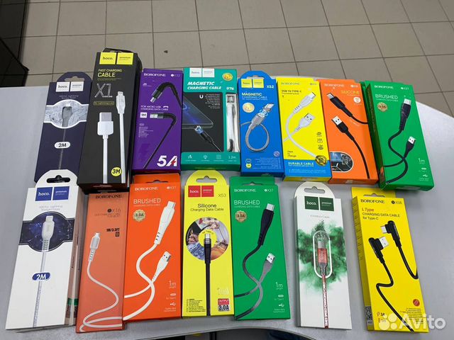 Кабель питания для смартфонов в наличии