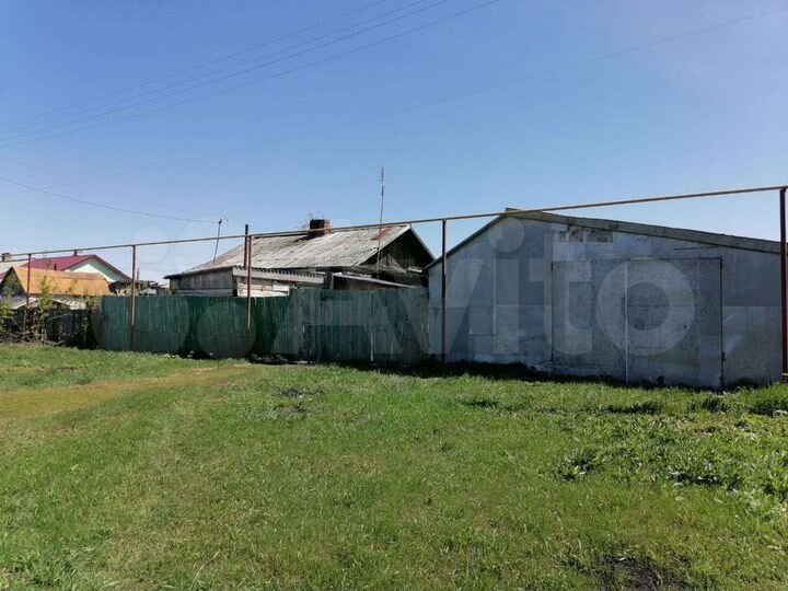 Дом 28 м² на участке 8 сот.