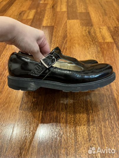 Туфли для девочки 34