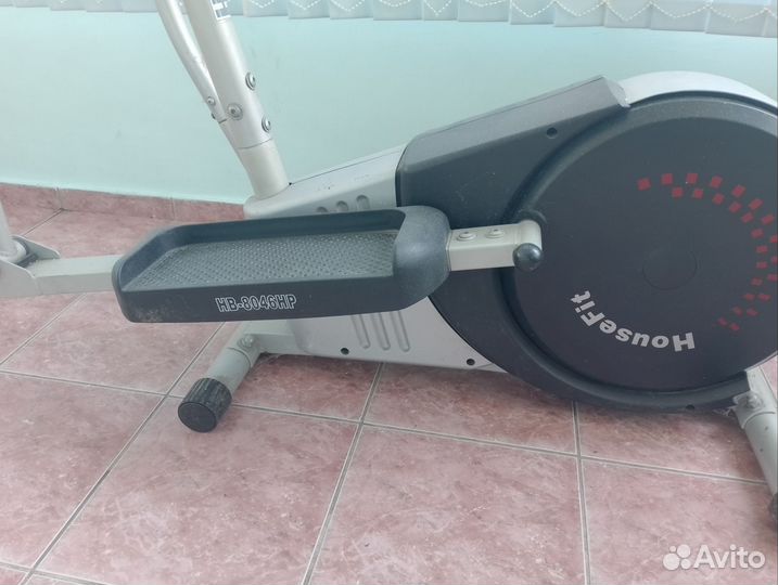 Велотренажер Housefit