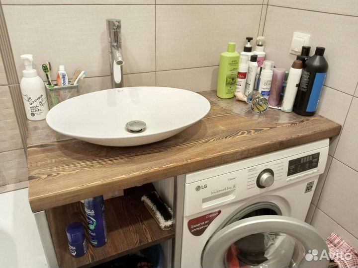 Столешница из дерева в ванную