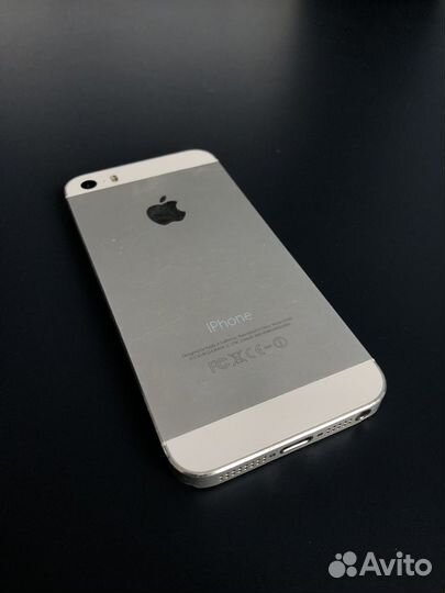 iPhone 5S, 16 ГБ