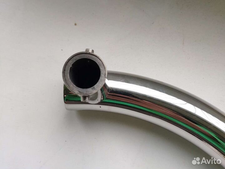 Дверные ручки металлические для входных дверей