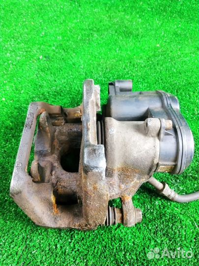 Суппорт тормозной задний правый Bmw 535I F10 N55