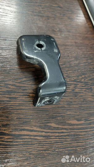 Кронштейн бампера задний Mercedes Gle (W167)