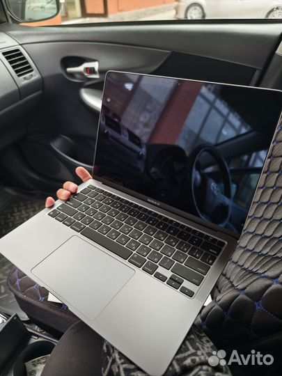 Apple MacBook Air 13 m1