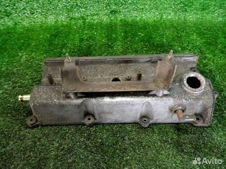 Крышка головки блока Nissan Maxima A33 VQ20DE