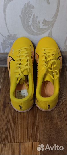 Футзалки Nike mercurial новые