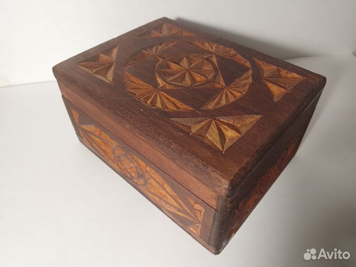 Шкатулка ручной работы