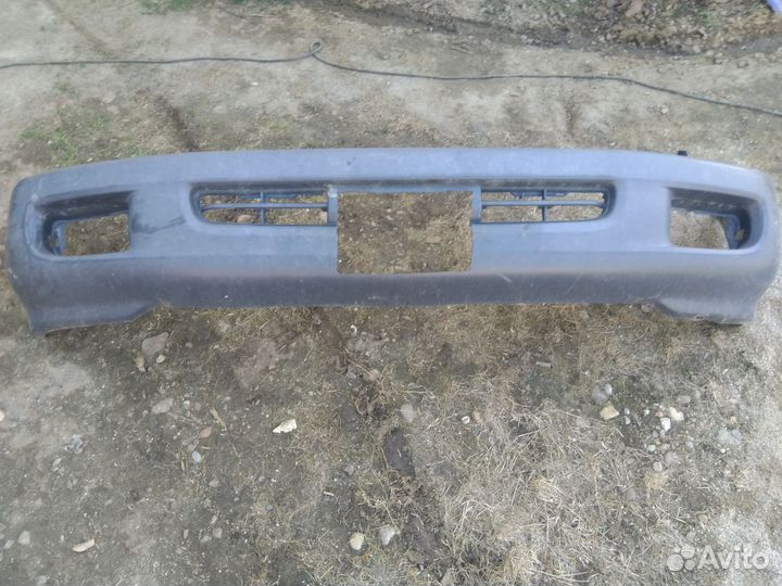 Бампер передний Тойота Ленд Крузер 105