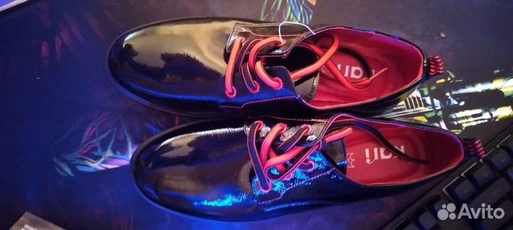 Полуботинки