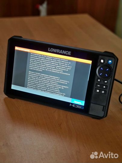 Эхолот Lowrance HDS