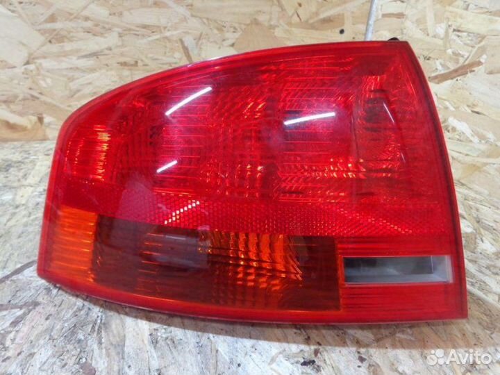 Фонарь задний левый Audi A4 B7 AUK