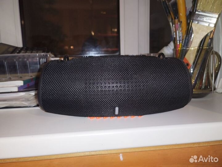 Bluetooth-колонка большая jbl