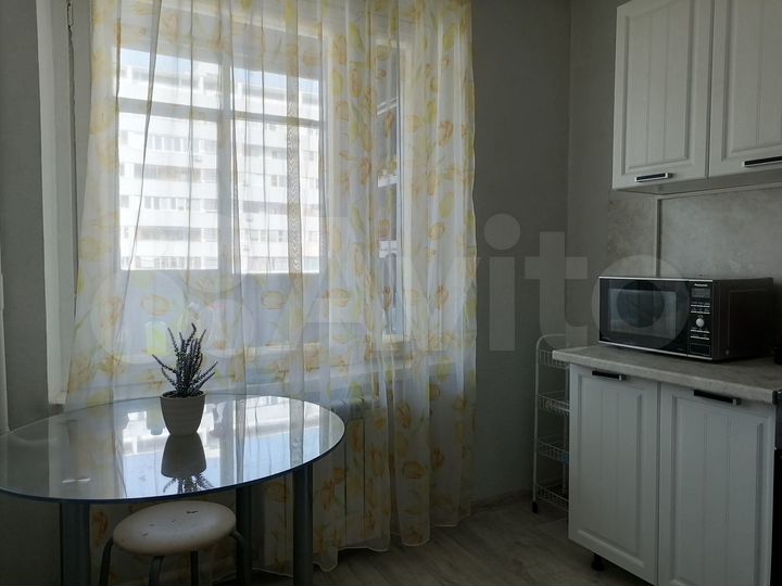 2-к. квартира, 40 м², 9/14 эт.