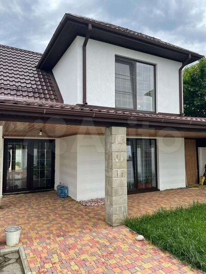 Дом 179 м² на участке 10 сот.