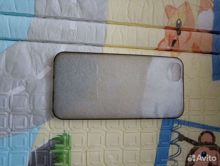 Чехлы на iPhone 5 5s