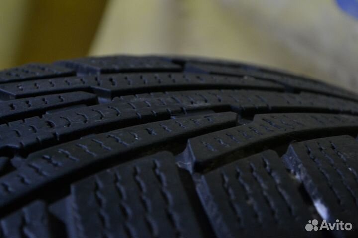 Nokian Hakkapeliitta R 225/65 R17