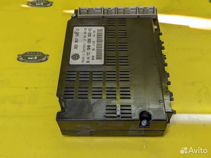 Блок управления кондиционером Volkswagen Phaeton