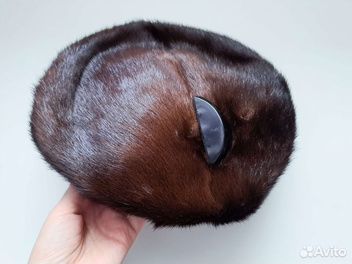 Шапка норковая женская, берет, цвет коричневый