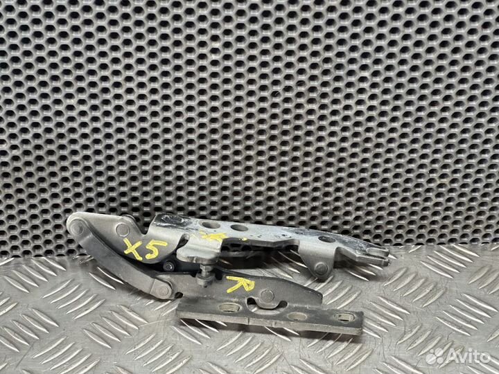 Петля капота BMW X5 E53