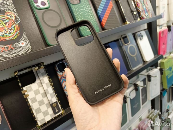 Кожаный чехол AMG Mercedes-Benz для iPhone 14 Pro